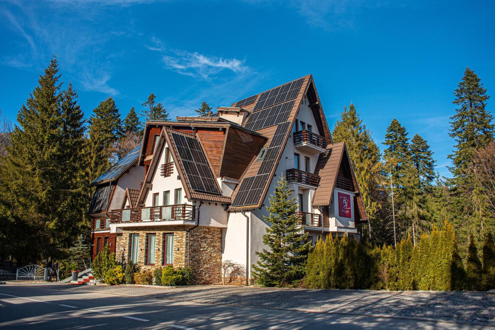 Paj Hotelul Retreat & Spa Sinaia Exteriör bild